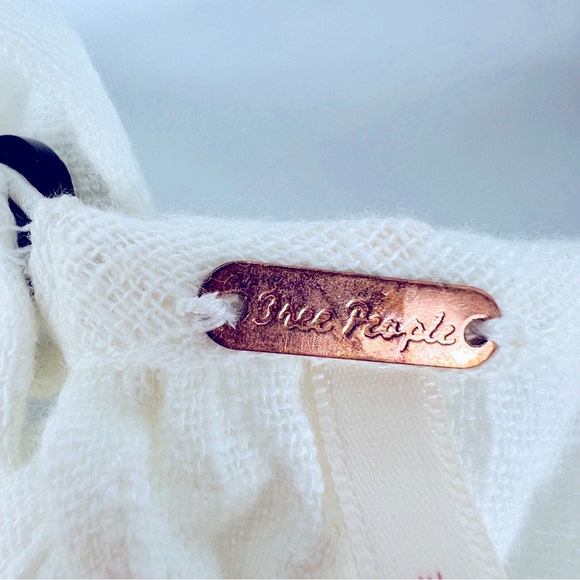 Free People Ivory Zuri Ruffle Top Blouse Off-White XS NWT - Picture 8 of 10